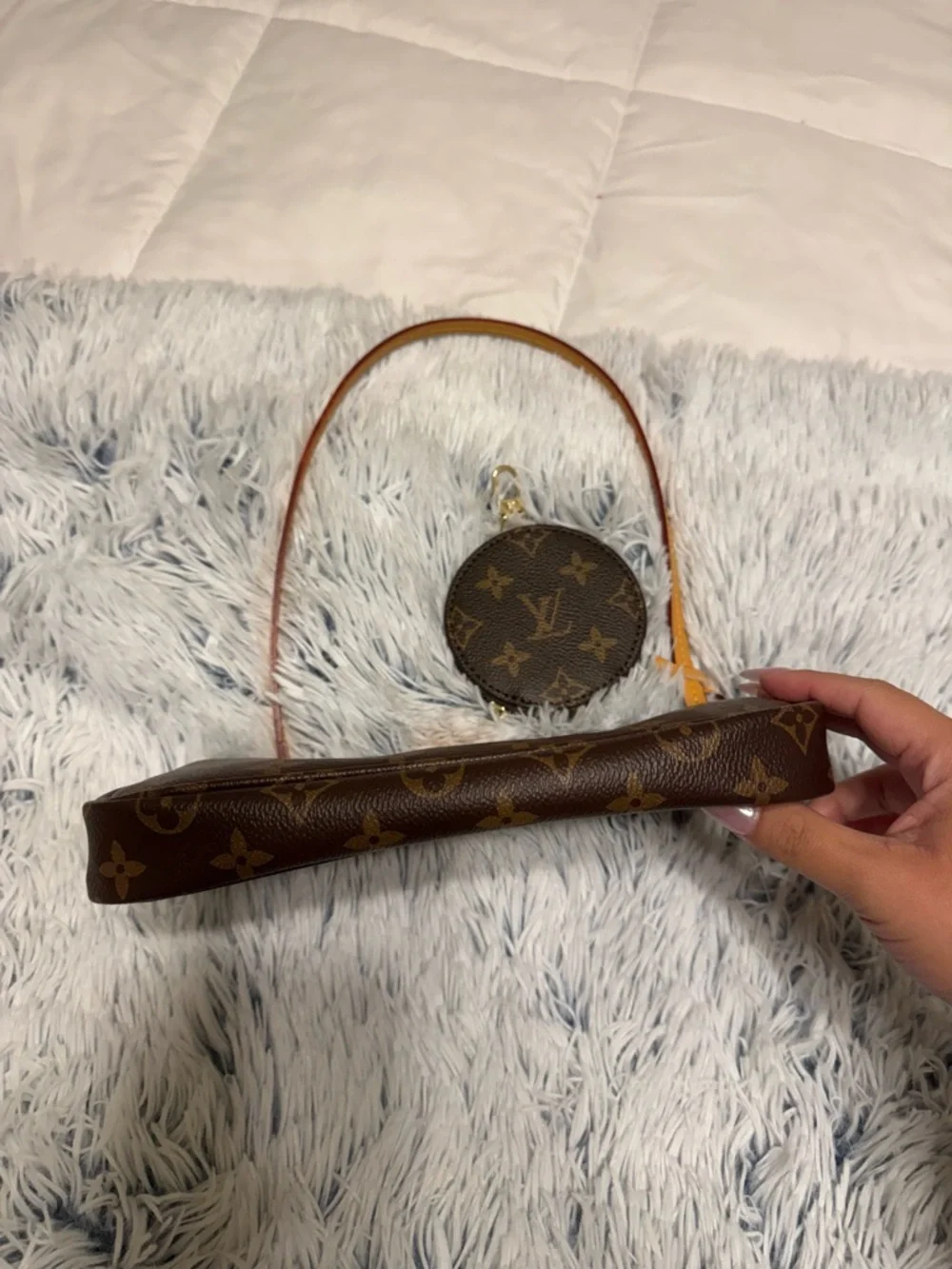 Louis Vuitton Monogram Canvas Pochette in Brown - Picture 3 of 6